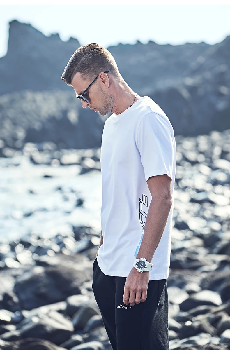 YTX922 men's summer new product thick and thick pure cotton printed short-sleeved Round neck loose fit T-shirt
YTX922 men's summer new product thick and thick pure cotton printed short-sleeved Round neck loose fit T-shirt