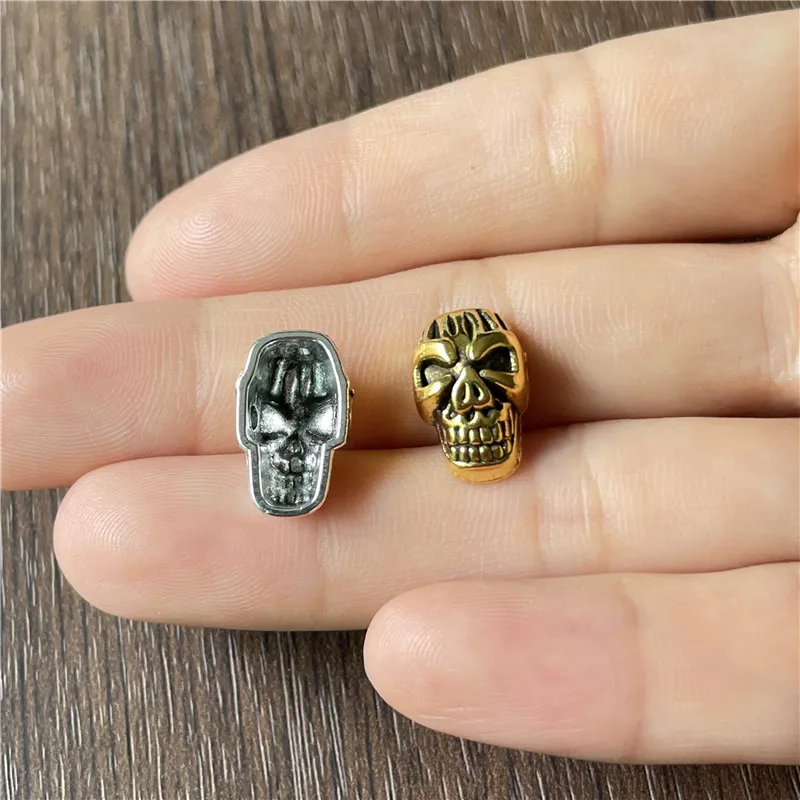 Ju Yuan 120 шт. 10 мм * 15 мм популярная перфорированная маска Таро в европейском и американском стиле для фестиваля призраков самодельный браслет ...
Ju Yuan 120 шт. 10 мм * 15 мм популярная перфорированная маска Таро в европейском и американском стиле для фестиваля призраков самодельный браслет ...