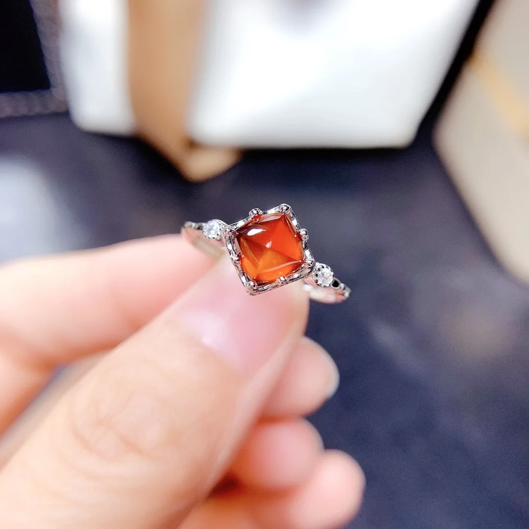 RUZZALLATI Trendy Retro Natural Fanta Garnet Engagement Ring Female 925 Silver Resizable Crystal Rings Women's Party Jewelry
RUZZALLATI Trendy Retro Natural Fanta Garnet Engagement Ring Female 925 Silver Resizable Crystal Rings Women's Party Jewelry