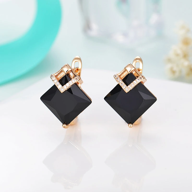 New Classic Big Square Zircon Earrings Gold Silver Color Plated Gem Stone Geometric Stud Earrings for Women Fashion Jewelry
New Classic Big Square Zircon Earrings Gold Silver Color Plated Gem Stone Geometric Stud Earrings for Women Fashion Jewelry
