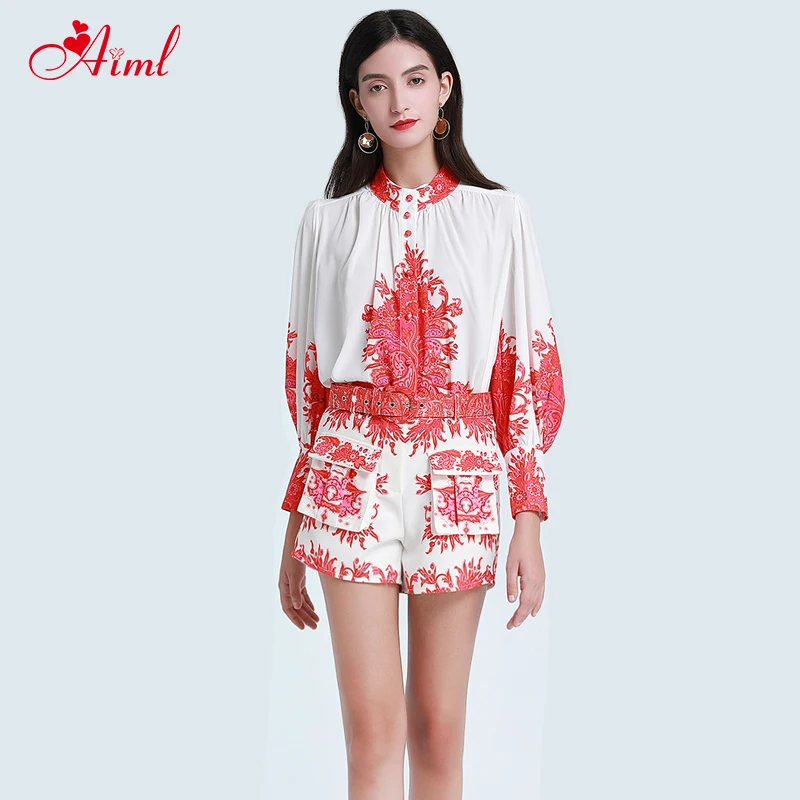 Fashion 2020 Designer Summer Set Female Lantern Sleeve Elegant Printing Tops + Red Print Belt Shorts Pocket Two-Piece Suit New
Fashion 2020 Designer Summer Set Female Lantern Sleeve Elegant Printing Tops + Red Print Belt Shorts Pocket Two-Piece Suit New
