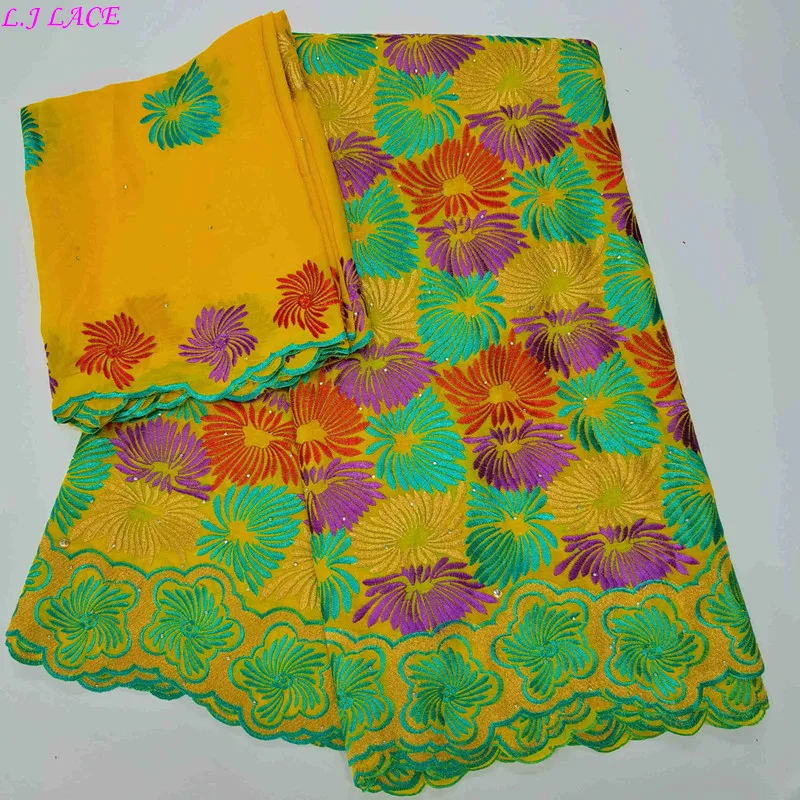 Bright color voile lace with matching scarf high quality voile laces cotton tissue embroidery laces fabrics 2020
Bright color voile lace with matching scarf high quality voile laces cotton tissue embroidery laces fabrics 2020