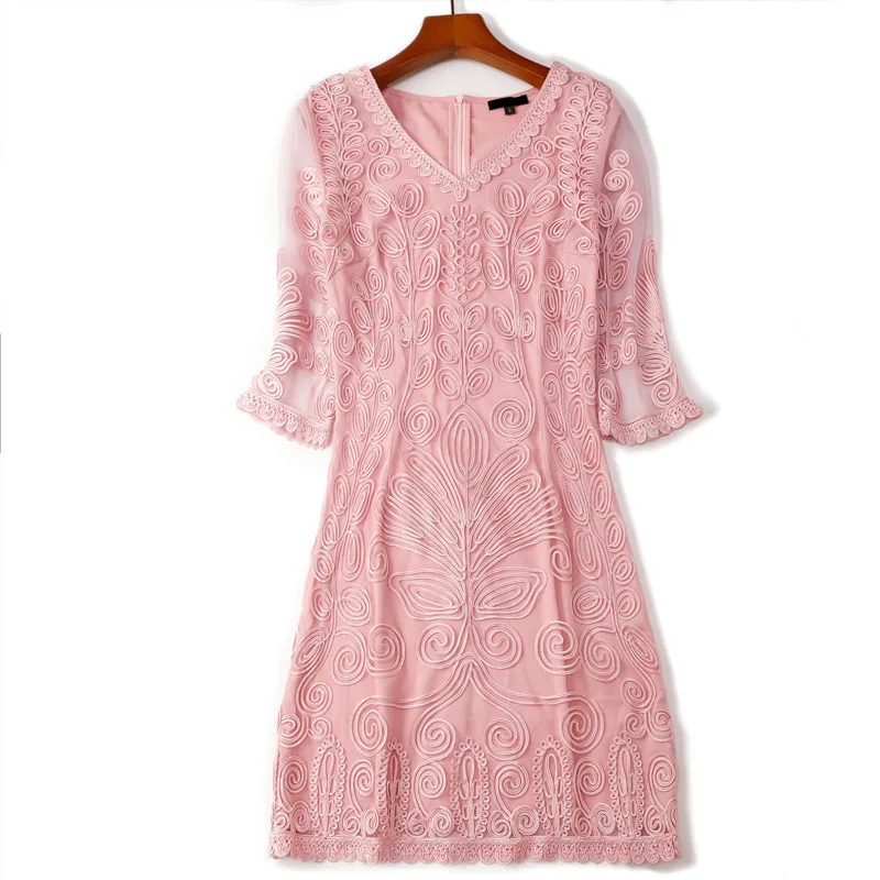 new Runway Spring 2021 Women Office Lady Floral sexy dress ladies Lace V Neck Party Dress Plus Size Knee length dresses Summer
new Runway Spring 2021 Women Office Lady Floral sexy dress ladies Lace V Neck Party Dress Plus Size Knee length dresses Summer