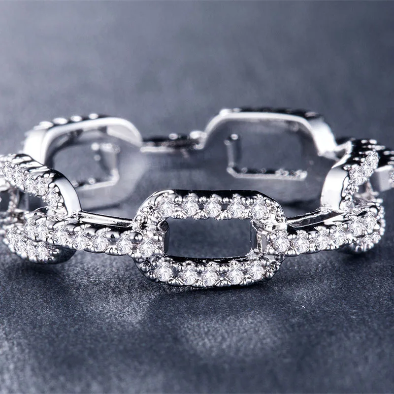 Hot Designer Chain Zircon Rings For Women Trendy Four Color Style Silver Plated Female Jewelry Wedding Party Birthday Gifts
Hot Designer Chain Zircon Rings For Women Trendy Four Color Style Silver Plated Female Jewelry Wedding Party Birthday Gifts