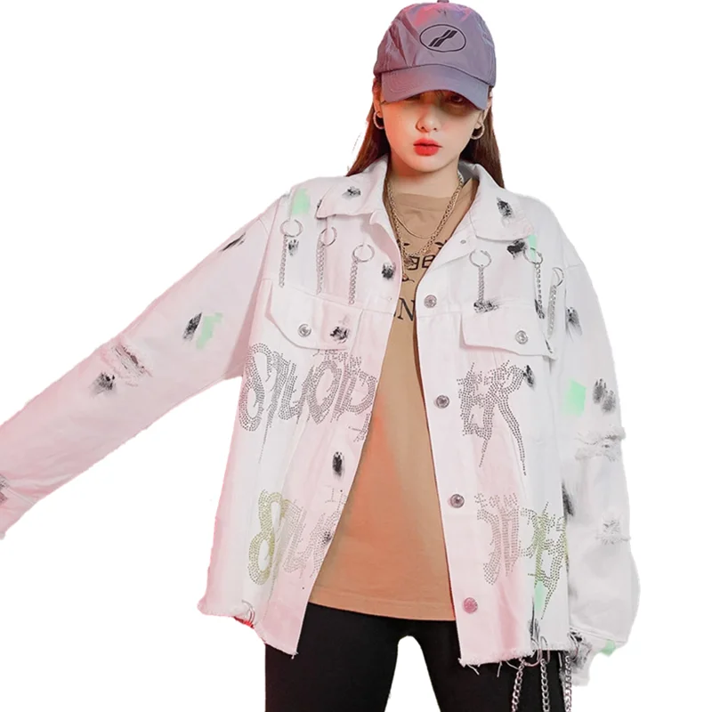 Spring and Autumn Punk Style Couple Clothes Iron Chain Denim Jacket Hip-hop Hot Drilled Raw Edge Ripped Denim Jacket Oversized
Spring and Autumn Punk Style Couple Clothes Iron Chain Denim Jacket Hip-hop Hot Drilled Raw Edge Ripped Denim Jacket Oversized