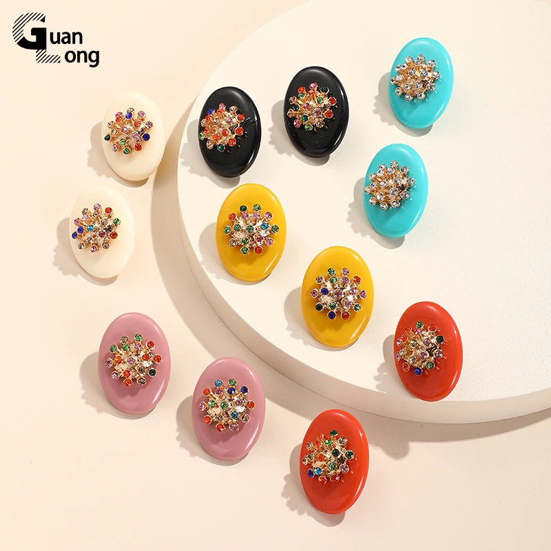 Женские крупные серьги GongLong, винтажные геометрические серьги-гвоздики с кристаллами, модные ювелирные украшения для девочек
Женские крупные серьги GongLong, винтажные геометрические серьги-гвоздики с кристаллами, модные ювелирные украшения для девочек