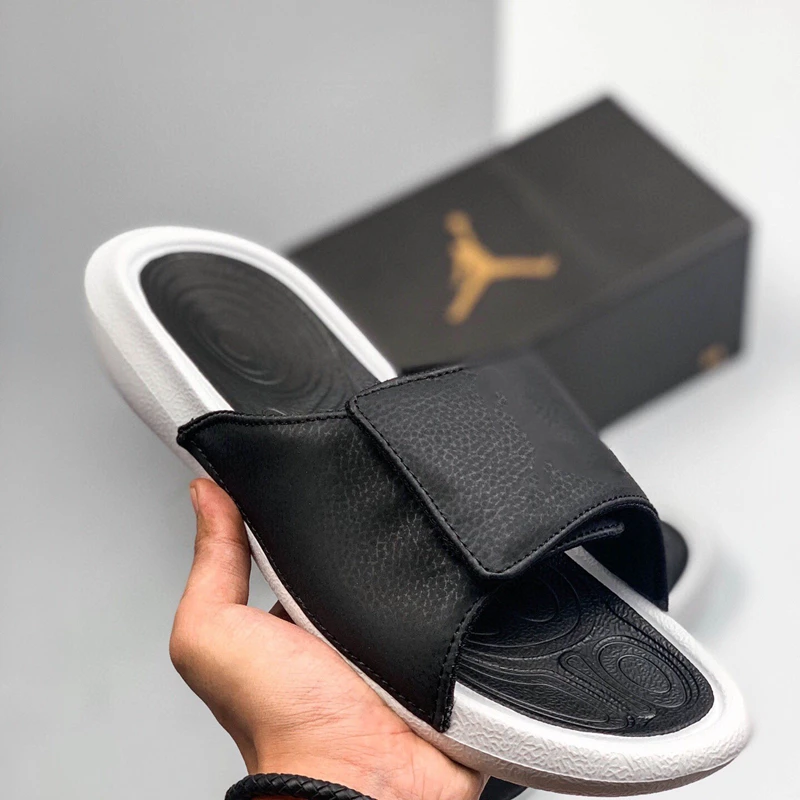 Brand New Casual Mens Womens Slippers High Quality Fashion Soft Beach Slides Colorful Air Flip Flops Comfortable Walking Shoes
Brand New Casual Mens Womens Slippers High Quality Fashion Soft Beach Slides Colorful Air Flip Flops Comfortable Walking Shoes
