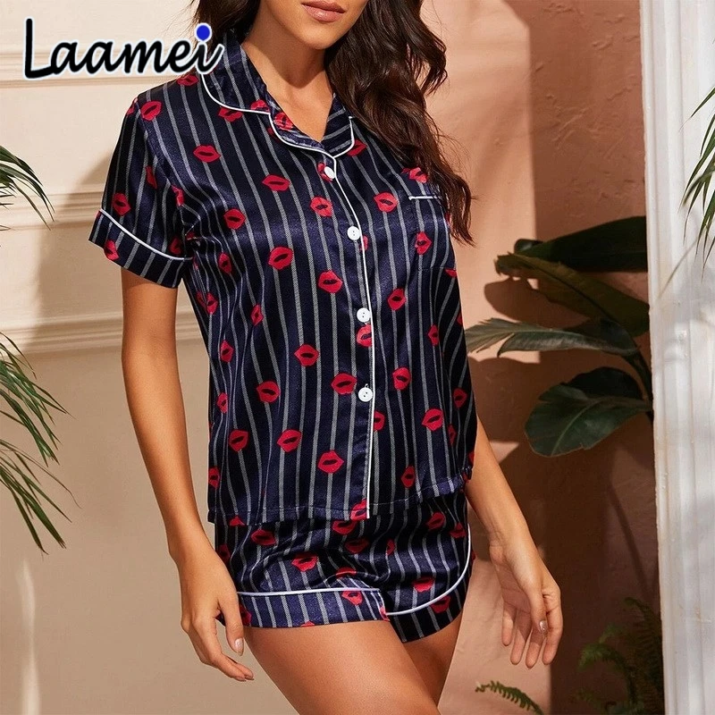 Laamei Woman Pajamas Set 2 Pieces Stain Silk Women Sleepwear Summer Printed Pyjamas Sleeve Shorts Suit Homewear Lounge Wear
Laamei Woman Pajamas Set 2 Pieces Stain Silk Women Sleepwear Summer Printed Pyjamas Sleeve Shorts Suit Homewear Lounge Wear