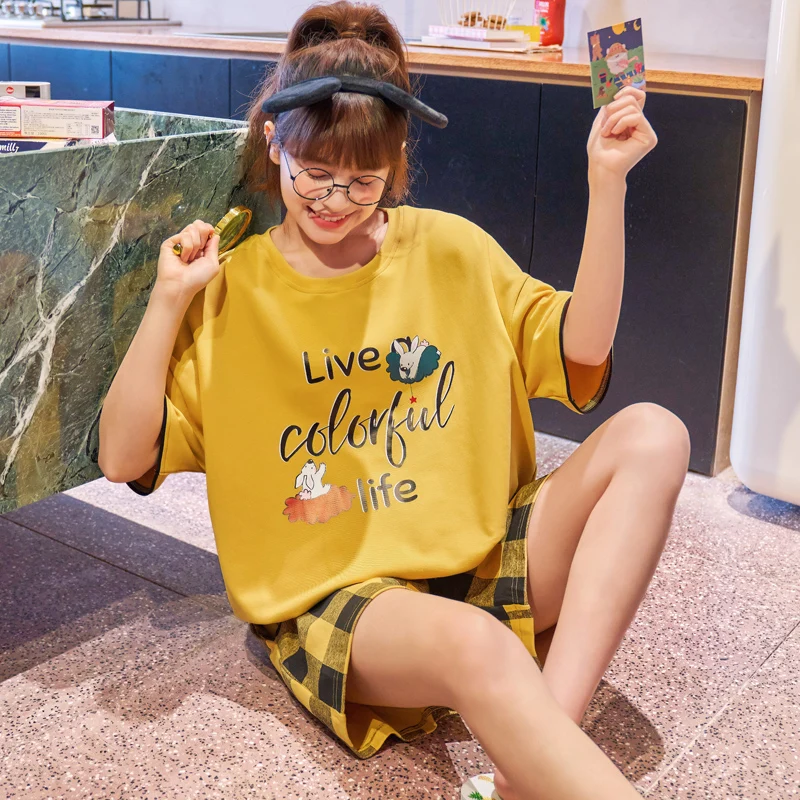 New Summer Cotton Women Pajamas Set Plus Size Causal Short Sleeve Sleepwear Girls Cartoon Letter Print Cute Yellow Soft Homewear
New Summer Cotton Women Pajamas Set Plus Size Causal Short Sleeve Sleepwear Girls Cartoon Letter Print Cute Yellow Soft Homewear
