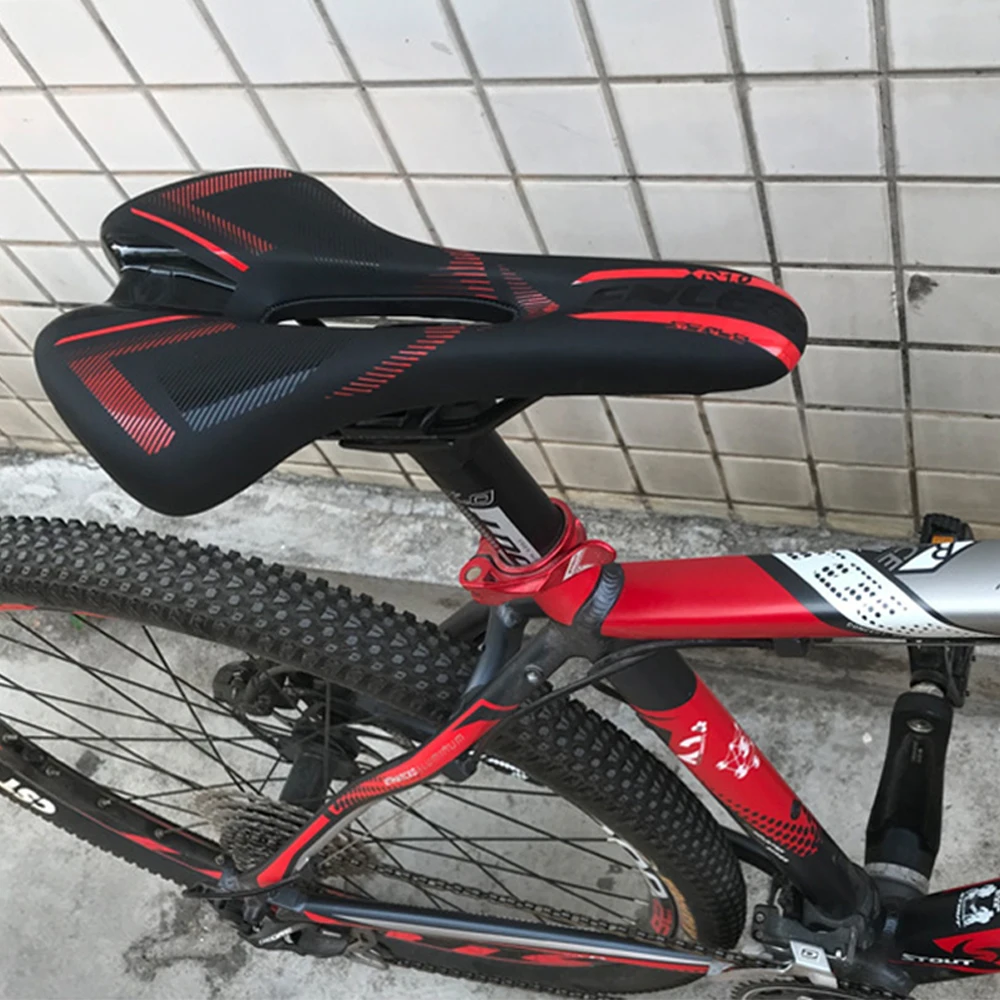 Road Bike Saddle New Big Butt Bike Saddle Mountain Bike Saddle Riding Equipment Accessories Leather Bicycle Saddle
Road Bike Saddle New Big Butt Bike Saddle Mountain Bike Saddle Riding Equipment Accessories Leather Bicycle Saddle