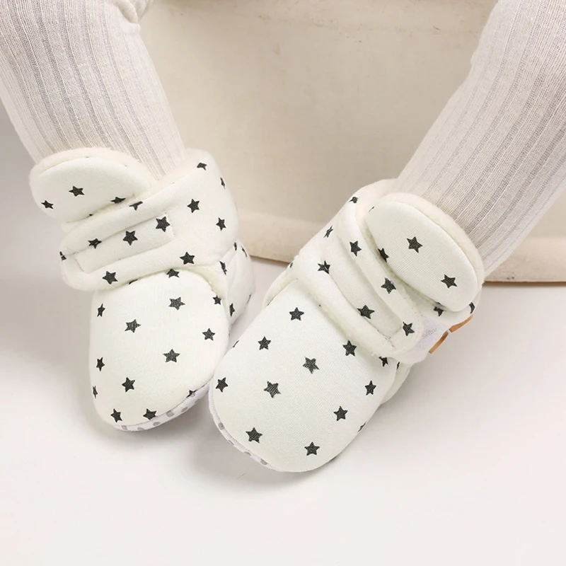 Baby Winter Cute Shoes for Girls Walk Boots for Boys Star Ankle Kids Shoes Toddlers Comfort Soft Newborns Warm Knitted Booties
Baby Winter Cute Shoes for Girls Walk Boots for Boys Star Ankle Kids Shoes Toddlers Comfort Soft Newborns Warm Knitted Booties