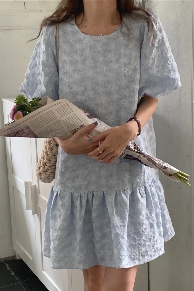 Summer Ruffle Dress Women O-neck Puff Sleeve Embroidery Clothes Female Elegant Flower Dresses Female Fishtail Dress Woman
Summer Ruffle Dress Women O-neck Puff Sleeve Embroidery Clothes Female Elegant Flower Dresses Female Fishtail Dress Woman