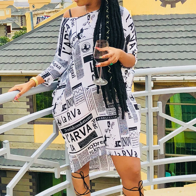 2021 Summer Wome Fashion Long Sleeve Round Neck T-Shirts Dress One Shoulder News Paper Print Casual Loose Midi White Dress
2021 Summer Wome Fashion Long Sleeve Round Neck T-Shirts Dress One Shoulder News Paper Print Casual Loose Midi White Dress