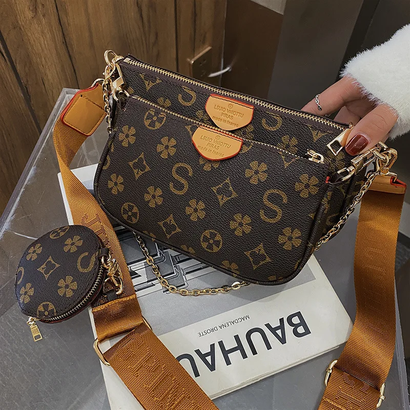 Women's bag 2021 new fashion broadband one shoulder slant span bag three piece chain small square bag
Women's bag 2021 new fashion broadband one shoulder slant span bag three piece chain small square bag