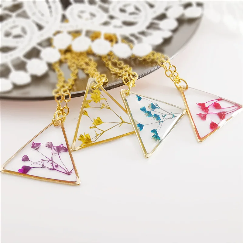 Pendant Necklace Dried Flower Real Dry Flowers Boho Gold Chain Necklace for Women Girl Gift Fashion Jewelry 
Pendant Necklace Dried Flower Real Dry Flowers Boho Gold Chain Necklace for Women Girl Gift Fashion Jewelry