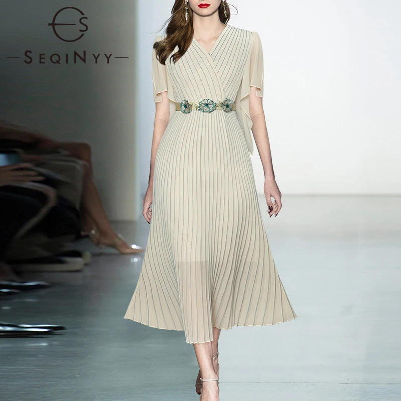 SEQINYY Party Midi Dress Summer Spring New Fashion Design Women Runway Flare Sleeve Pleated V-Neck Elegant Belt Flowers
SEQINYY Party Midi Dress Summer Spring New Fashion Design Women Runway Flare Sleeve Pleated V-Neck Elegant Belt Flowers