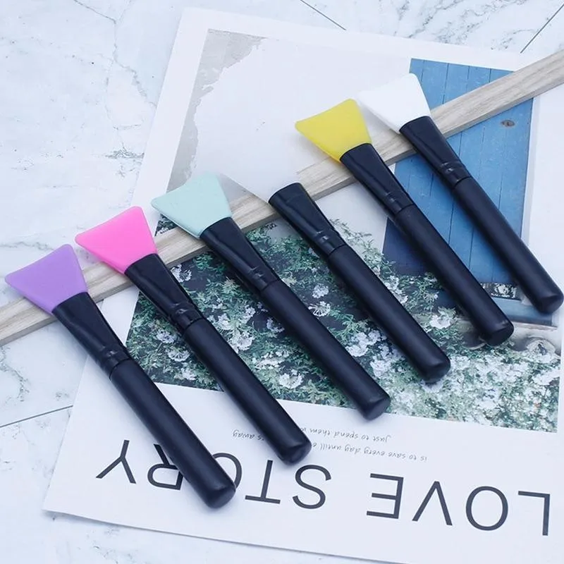 Silicone Mask Brush Professional Face Mud Blush Mask Beauty Soft Women Skin Face Care Tools Makeup Highlight Shadow Brush 
Silicone Mask Brush Professional Face Mud Blush Mask Beauty Soft Women Skin Face Care Tools Makeup Highlight Shadow Brush