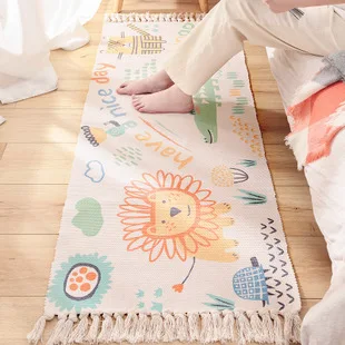 Cartoon Home Living Room Cushion Sofa Long Strip Carpet Floor Mats Home Bedroom Bedside Lamb Velvet Non-slip Floor Mats Bath Rug
Cartoon Home Living Room Cushion Sofa Long Strip Carpet Floor Mats Home Bedroom Bedside Lamb Velvet Non-slip Floor Mats Bath Rug