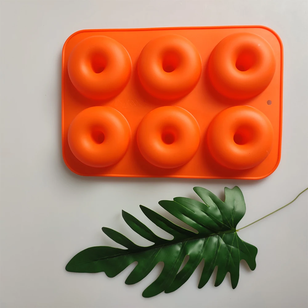 Silicone Donuts Sweet Molds 6-hole Chocolate Cake Mold Red Oven Bakeware Bakeware 
Silicone Donuts Sweet Molds 6-hole Chocolate Cake Mold Red Oven Bakeware Bakeware