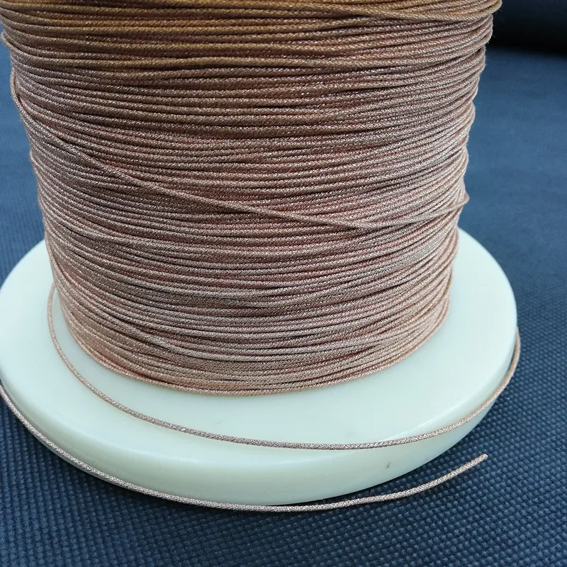 Свинцовый медный кабель для динамика, 1,5 кг/лот, 24/48 нитей, оплетенный медный кабель, золотая линия, ремонт «сделай сам» для сабвуфера 8, 10, 12, 15 ...
Свинцовый медный кабель для динамика, 1,5 кг/лот, 24/48 нитей, оплетенный медный кабель, золотая линия, ремонт «сделай сам» для сабвуфера 8, 10, 12, 15 ...