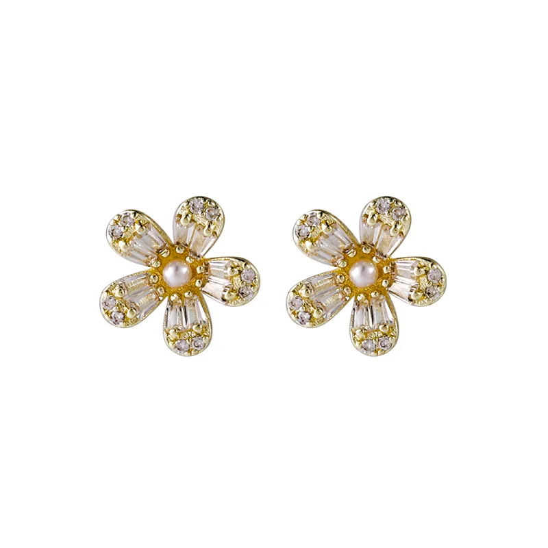 2021 New Arrival Women Trendy Stud Earrings Simple Small Fresh Zircon Pearl Five Petal Flower Earrings fashion jewelry
2021 New Arrival Women Trendy Stud Earrings Simple Small Fresh Zircon Pearl Five Petal Flower Earrings fashion jewelry