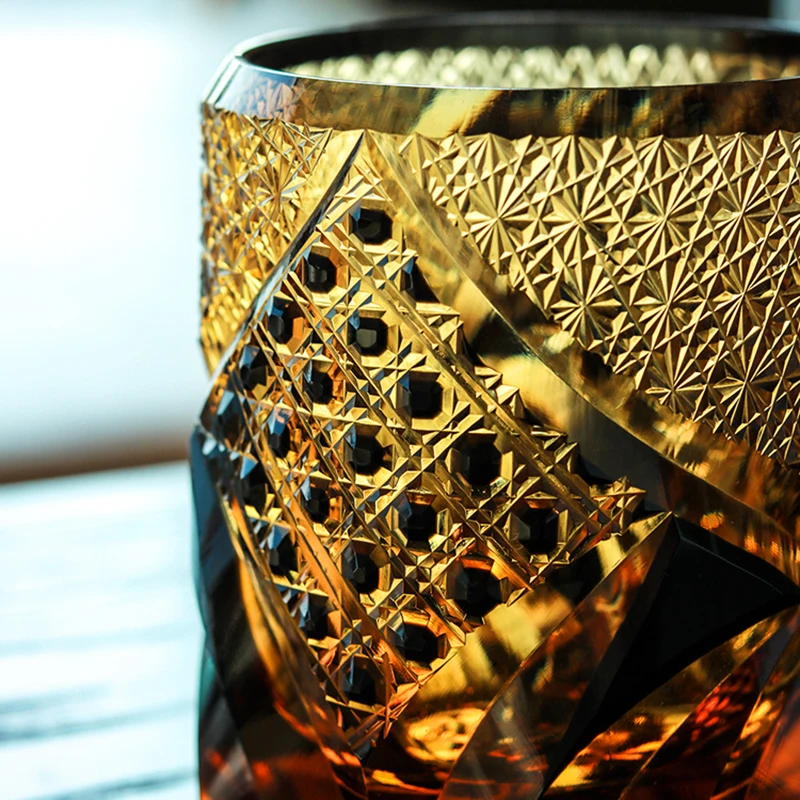 Whisky Glasses Japanese Style Hand Cut Glass Crystal Wine Cup Chrysanthemum Mesh Pattern Black Drinking Glasses 210612-04
Whisky Glasses Japanese Style Hand Cut Glass Crystal Wine Cup Chrysanthemum Mesh Pattern Black Drinking Glasses 210612-04