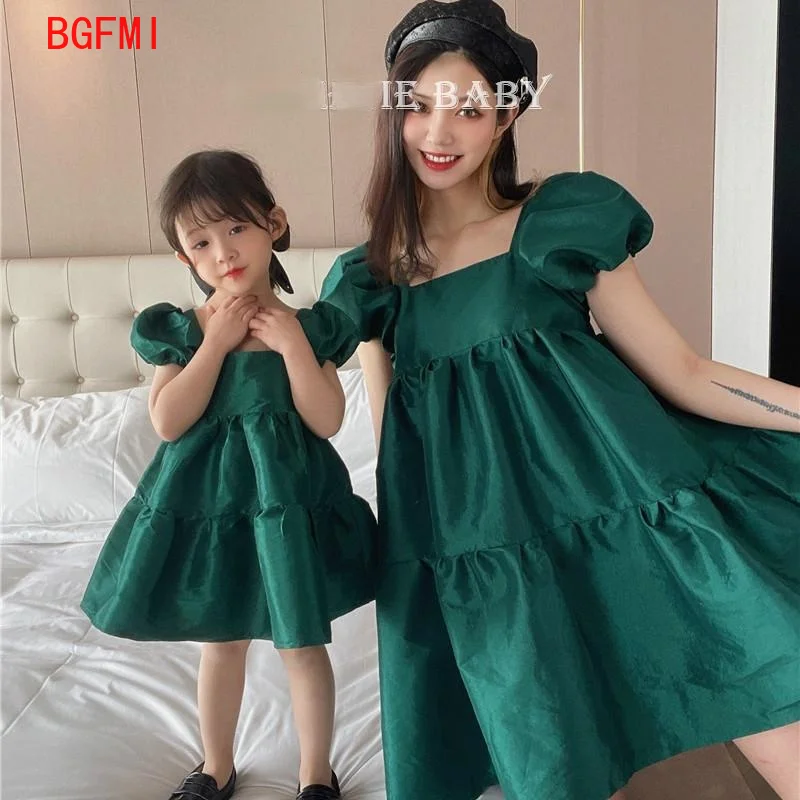 Kid Girls' Dresses 2021 new Summer clothes Baby Girl Party Princess dress gradient Green Puff sleeve Babydoll Children Clothing
Kid Girls' Dresses 2021 new Summer clothes Baby Girl Party Princess dress gradient Green Puff sleeve Babydoll Children Clothing