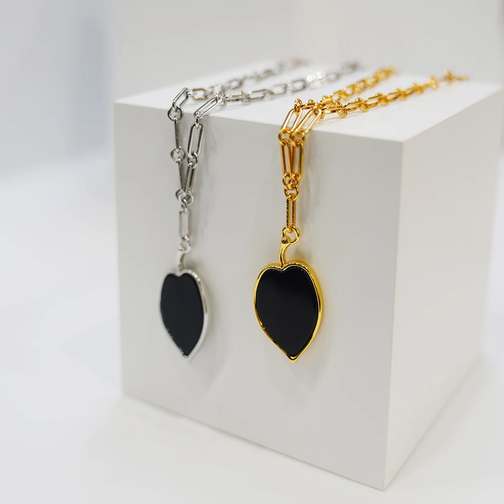 i41 Rispada New Heart Shape Black Chain Pendant Necklace For Unisex Girl Suit Luxry Trendy Party Jewelry
i41 Rispada New Heart Shape Black Chain Pendant Necklace For Unisex Girl Suit Luxry Trendy Party Jewelry