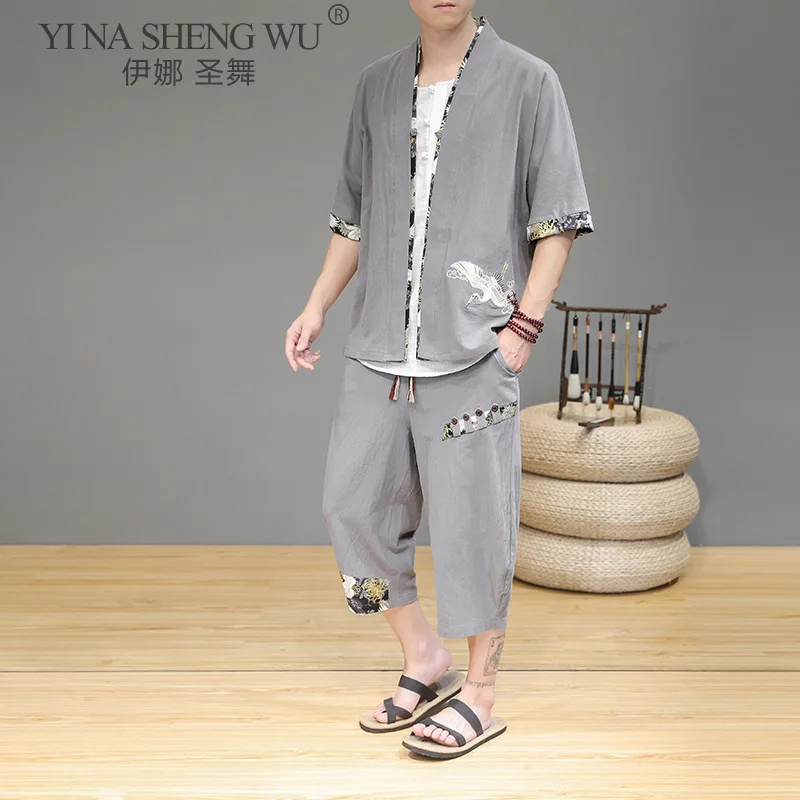 Japanese Style Kimono Suit Traditional Embroidery Men Clothing Japanese Kimono Men Jacket Male Kimono Pants Men Samurai Costume
Japanese Style Kimono Suit Traditional Embroidery Men Clothing Japanese Kimono Men Jacket Male Kimono Pants Men Samurai Costume