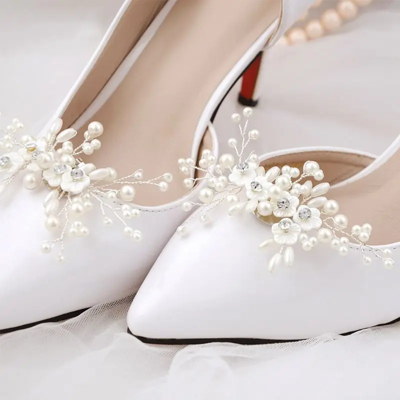 Shoe Clip Simulated Pearl Floral Beads Elegant DIY High Heel Charms Decoration Women Shoes Clips Buckle Fashion Clothing Sandals
Shoe Clip Simulated Pearl Floral Beads Elegant DIY High Heel Charms Decoration Women Shoes Clips Buckle Fashion Clothing Sandals