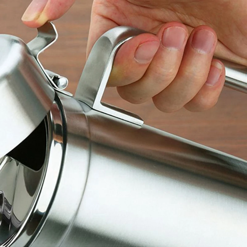 1000Ml Oiler Oil Leak Bottle Edible Oil Tank Vinegar Bottle Soy Sauce Bottle Spice Bottle Oiler for Cooking Restaurant BBQ Kitch
1000Ml Oiler Oil Leak Bottle Edible Oil Tank Vinegar Bottle Soy Sauce Bottle Spice Bottle Oiler for Cooking Restaurant BBQ Kitch