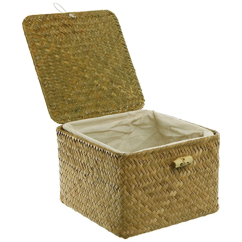 Brown Hand Woven Rattan Home Storage Basket/Decorative Box With Lid & Removable Fabric Lined Interior
Brown Hand Woven Rattan Home Storage Basket/Decorative Box With Lid & Removable Fabric Lined Interior
