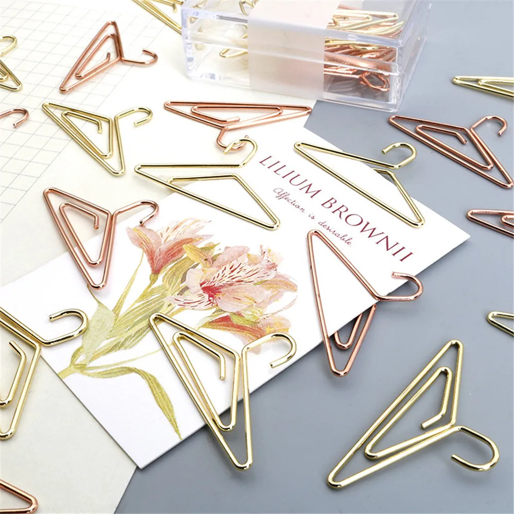 12pcs Metal Material Mini Hanger Shape Paper Clips Funny Kawaii Bookmark Office School Stationery Marking Clip
12pcs Metal Material Mini Hanger Shape Paper Clips Funny Kawaii Bookmark Office School Stationery Marking Clip