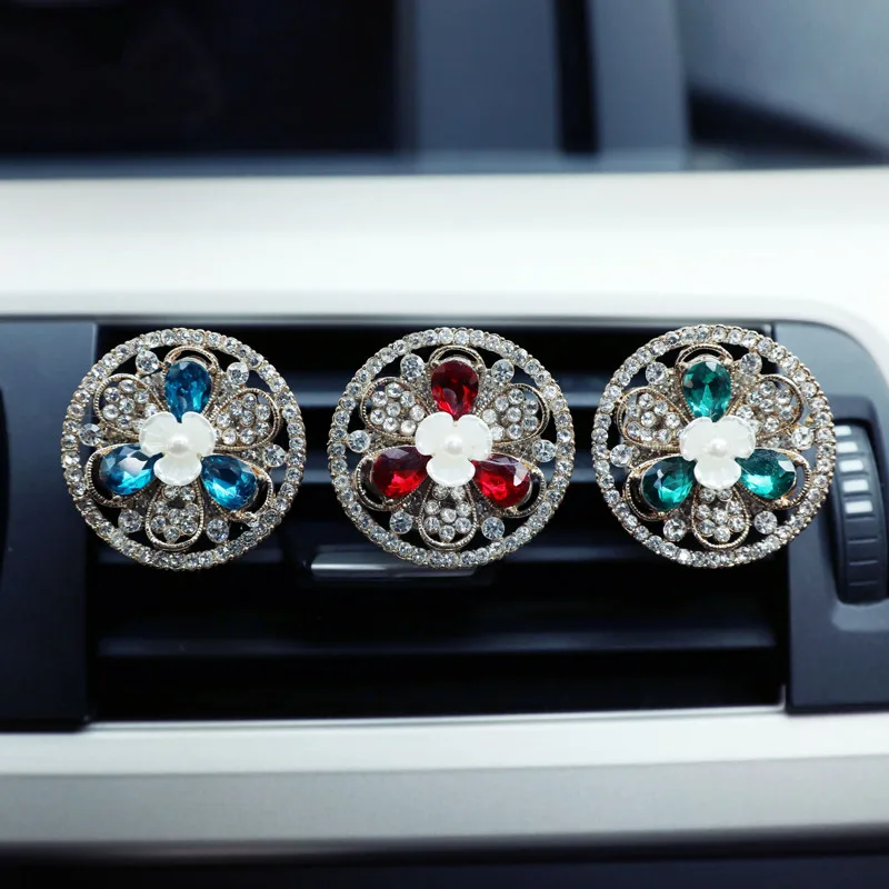 Rhinestone Flowers design Ornaments Car Vents Perfume Clip Air Freshener Automobile Interior Fragrance Decoration
Rhinestone Flowers design Ornaments Car Vents Perfume Clip Air Freshener Automobile Interior Fragrance Decoration