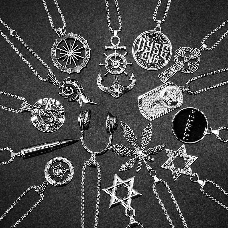 Stainless Steel Six-pointed Star Demon Eye Sweater Long Chain Rotatable Compass Necklace Alloy Pendant Roman Numerals Accessorie
Stainless Steel Six-pointed Star Demon Eye Sweater Long Chain Rotatable Compass Necklace Alloy Pendant Roman Numerals Accessorie