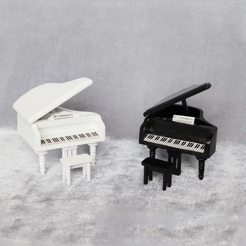 Miniature Toys Dollhouse 1Set Mini 1:12 Scale Exquisite Wooden Grand Piano With Stool Model for Home Toys for Girls Gifts
Miniature Toys Dollhouse 1Set Mini 1:12 Scale Exquisite Wooden Grand Piano With Stool Model for Home Toys for Girls Gifts
