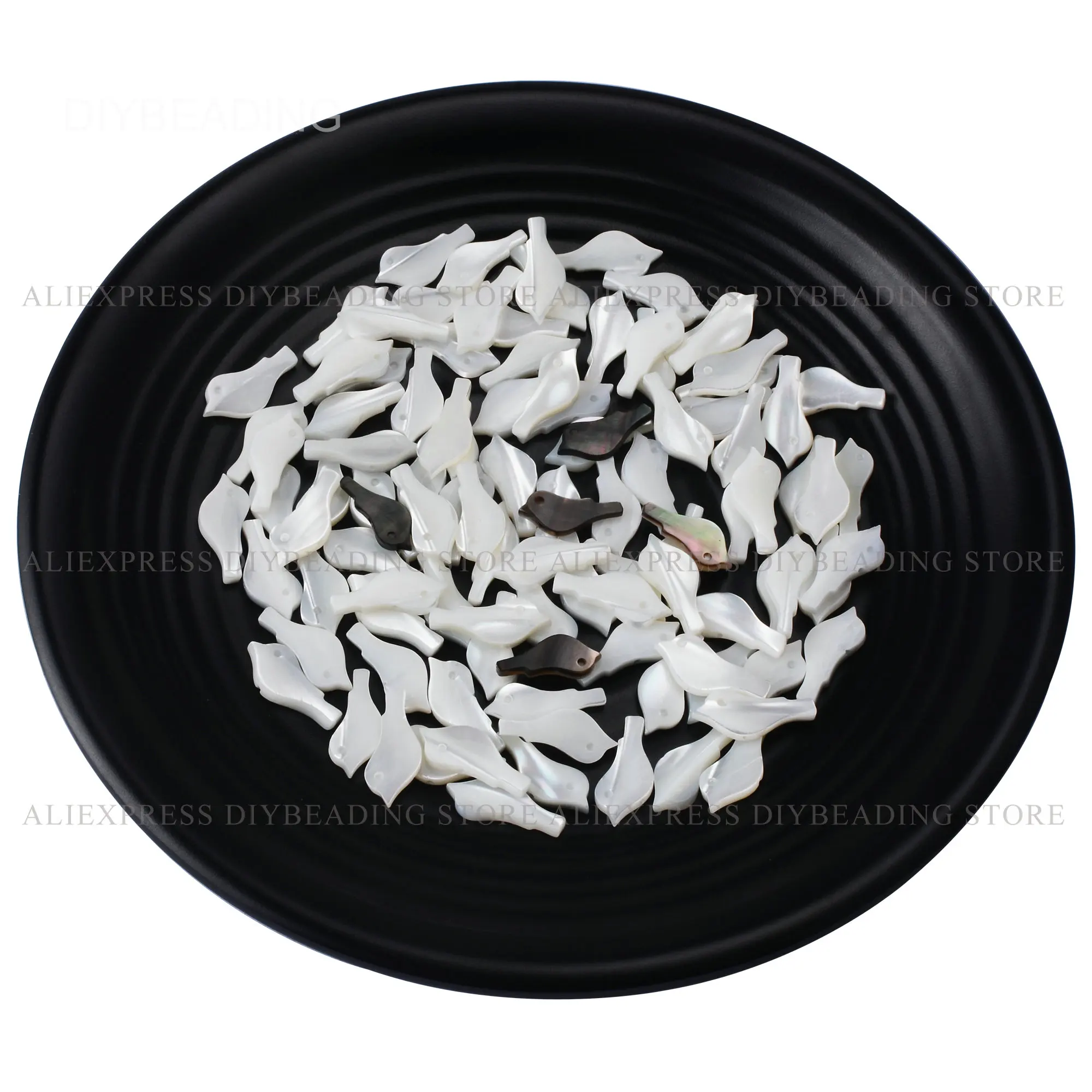 4-100 Pcs Natural White/ Black MOP Shell Hand Carved Bird Animal Charm Pendant Beads for Jewelry Making (2 Holes)
4-100 Pcs Natural White/ Black MOP Shell Hand Carved Bird Animal Charm Pendant Beads for Jewelry Making (2 Holes)