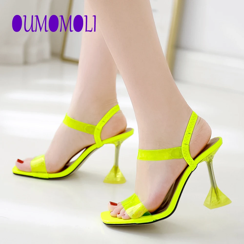 Женские прозрачные сандалии из ПВХ, босоножки на высоком каблуке в простом стиле, Q372, 2021
Женские прозрачные сандалии из ПВХ, босоножки на высоком каблуке в простом стиле, Q372, 2021