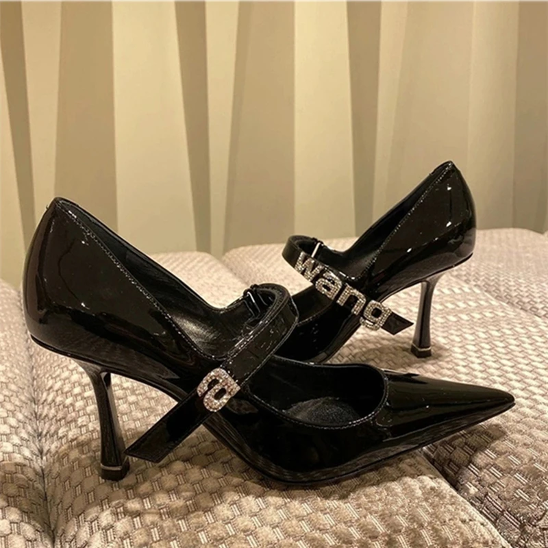 2021 Autumn New Rhinestone Letters High Heels Women Patent Leather Stilettos Pointed Toe Buckle Strap Mary Jane Shoes
2021 Autumn New Rhinestone Letters High Heels Women Patent Leather Stilettos Pointed Toe Buckle Strap Mary Jane Shoes