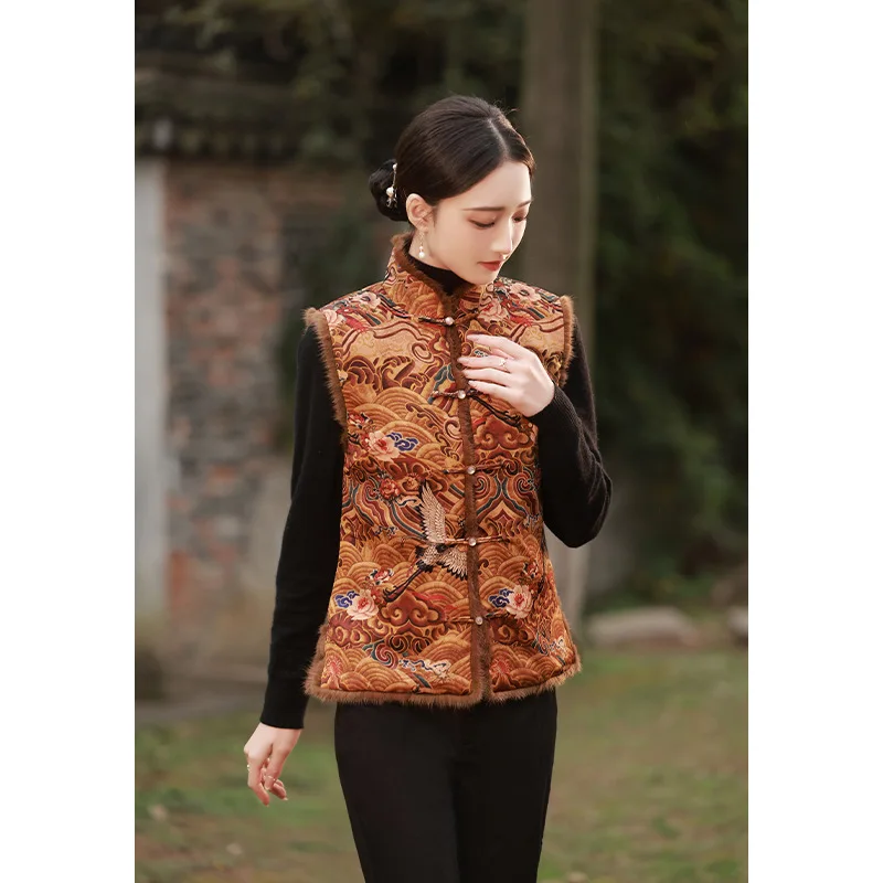 H.RONG.X New Fashion Retro Chinese Cheongsam Vest Elegant Winter Traditional Sleeveless Qipao Coat Warm Long CNY MotherChipaoTop
H.RONG.X New Fashion Retro Chinese Cheongsam Vest Elegant Winter Traditional Sleeveless Qipao Coat Warm Long CNY MotherChipaoTop