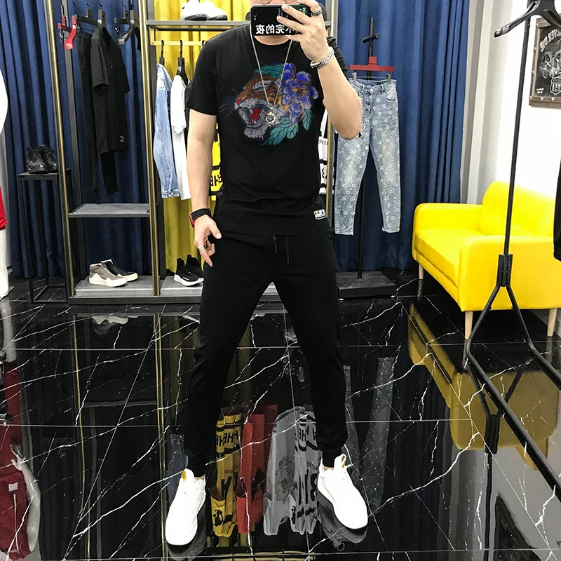Harajuku Hot Diamond Couple Tracksuit Cotton Sweatshirt + Pants 2 Pieces/Spring/Summer Men's Suit Jogging T-Shirt
Harajuku Hot Diamond Couple Tracksuit Cotton Sweatshirt + Pants 2 Pieces/Spring/Summer Men's Suit Jogging T-Shirt