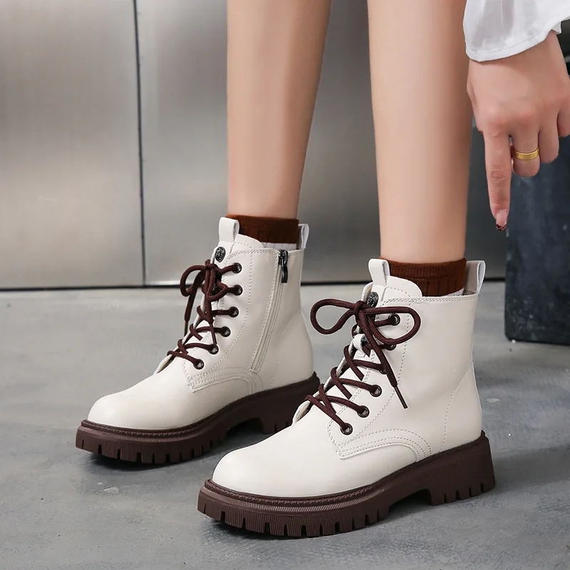 Women Anke Martin Boots Wedges Heel Thick Outsole Winter Warm Chunky Shoes Round Toe Side Zipper Sewing Rubber Outsole Trend
Women Anke Martin Boots Wedges Heel Thick Outsole Winter Warm Chunky Shoes Round Toe Side Zipper Sewing Rubber Outsole Trend