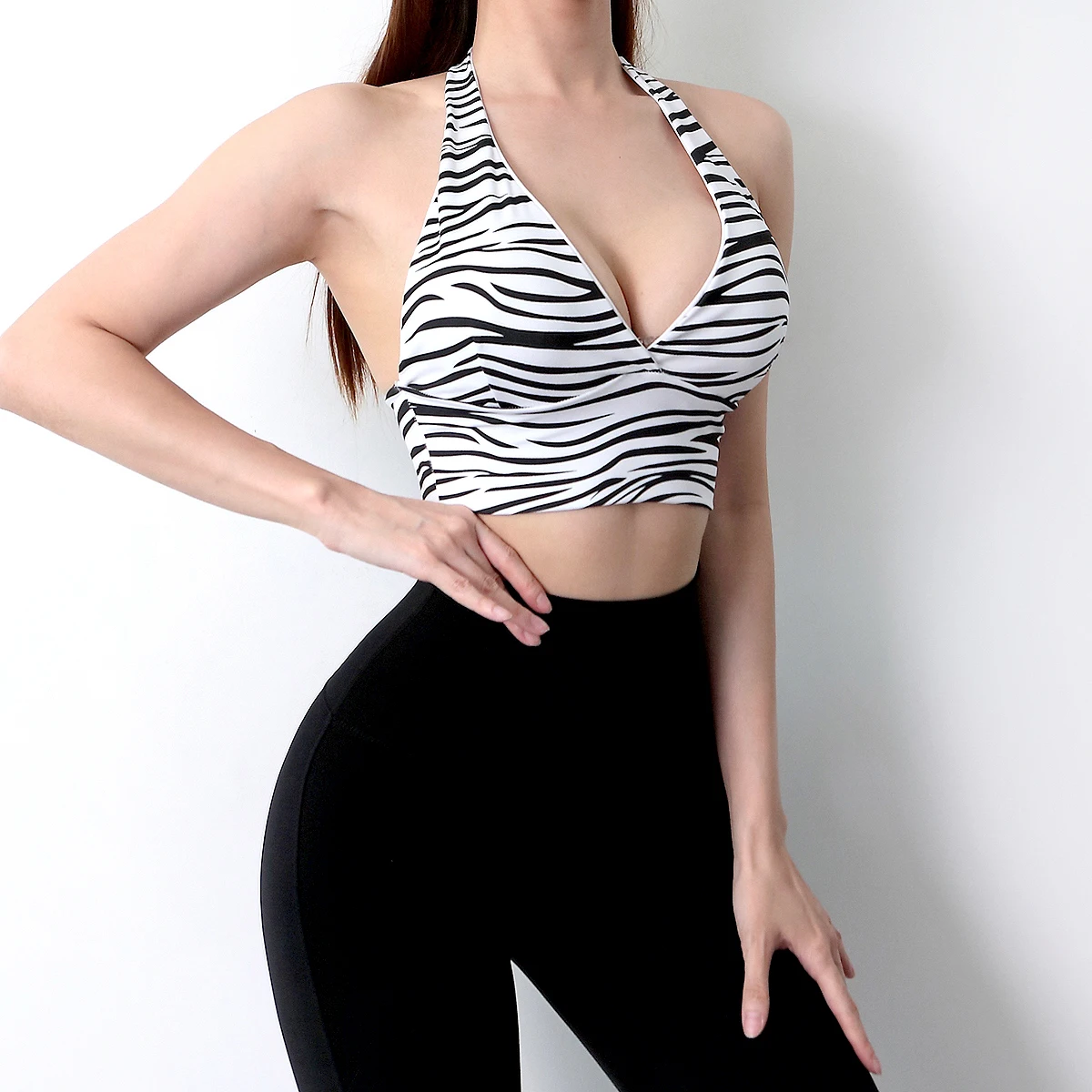 V Tape Sexy Sports Bra Top Women Gym Brassiere Sport Bh Yoga Bra Padded Fitness Top Vest Active Wear
V Tape Sexy Sports Bra Top Women Gym Brassiere Sport Bh Yoga Bra Padded Fitness Top Vest Active Wear