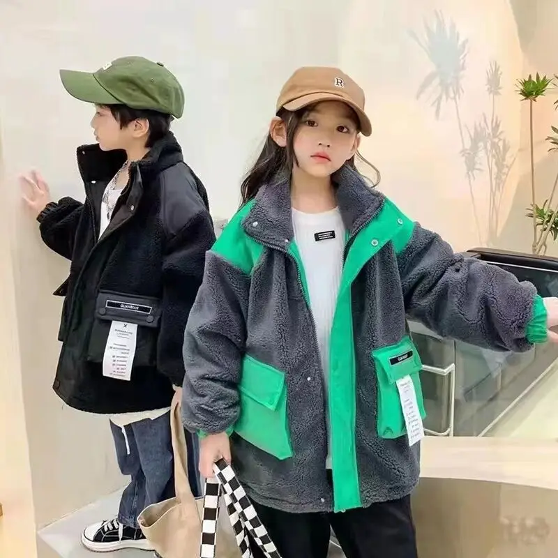 Boys and girls plus velvet jacket winter 2021 new children's clothing wool sweater thickened warm and windproof quilted
Boys and girls plus velvet jacket winter 2021 new children's clothing wool sweater thickened warm and windproof quilted