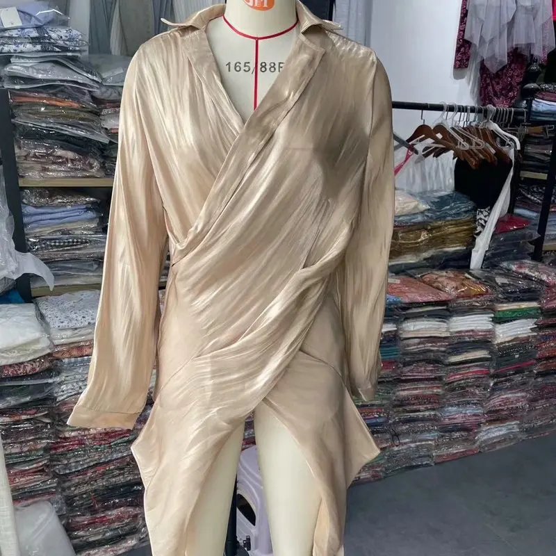 Autumn Women Champagne Satin Cross Irregular Design Turn Down Collar Long Sleeve Transparent Top Fashion Personality Clothes
Autumn Women Champagne Satin Cross Irregular Design Turn Down Collar Long Sleeve Transparent Top Fashion Personality Clothes