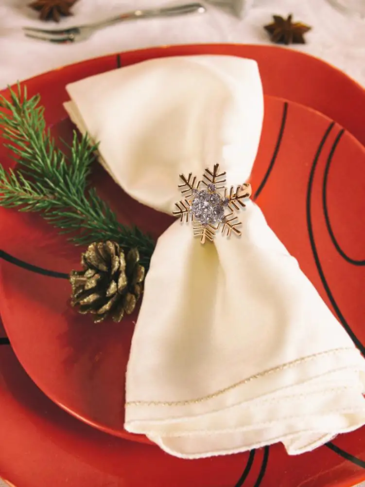 6 PCS Christmas Snowflake Napkin Ring Fashion Metal Napkin Holders Exquisite Napkin Buckle For Thanksgiving Festival Parties
6 PCS Christmas Snowflake Napkin Ring Fashion Metal Napkin Holders Exquisite Napkin Buckle For Thanksgiving Festival Parties