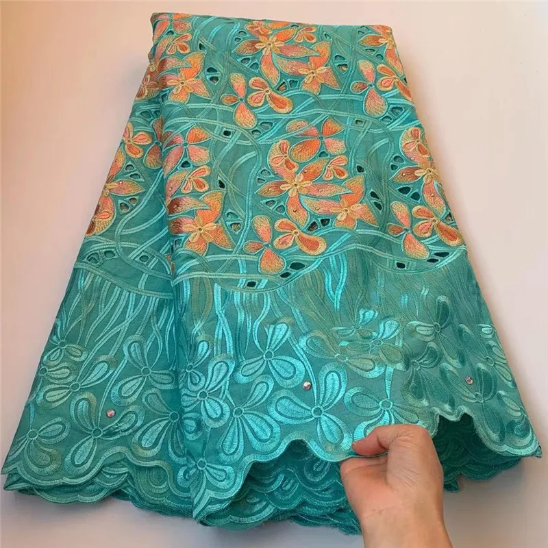 5 yard Swiss lace fabric 2021 latest heavy beaded embroidery African cotton fabrics Swiss voile lace popular Dubai style 7L02181
5 yard Swiss lace fabric 2021 latest heavy beaded embroidery African cotton fabrics Swiss voile lace popular Dubai style 7L02181