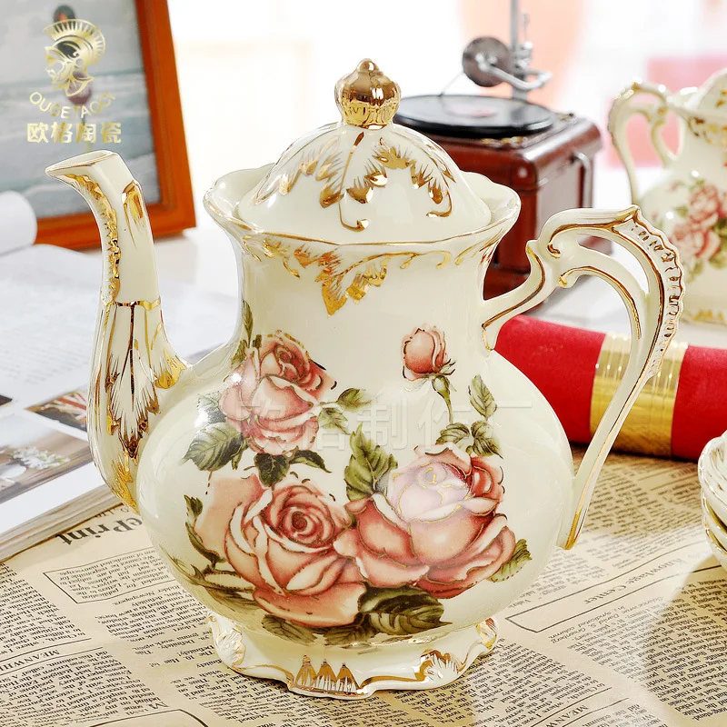 European coffee cup set coffee set afternoon tea set high grade ceramic cup gift box set tea cup set
European coffee cup set coffee set afternoon tea set high grade ceramic cup gift box set tea cup set