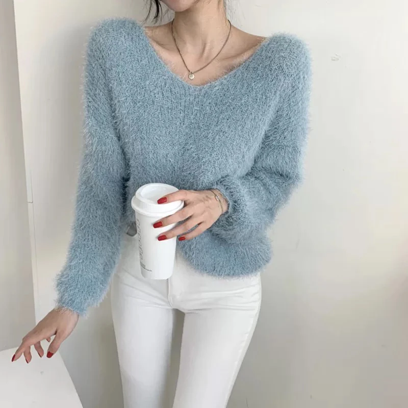 Korean Fashion White Sweet Chic Fuzzy Women's Sweater Pullovers Autunm Winter 2021 Long Sleeve Loose Knitted Jumper Tops Female
Korean Fashion White Sweet Chic Fuzzy Women's Sweater Pullovers Autunm Winter 2021 Long Sleeve Loose Knitted Jumper Tops Female