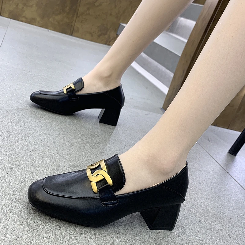 Oxford Shoes For Women Pumps Solid Black Leather Metal Buckle Slip on Thick High Heels Shoes Woman Plus Size Ladies Shoes
Oxford Shoes For Women Pumps Solid Black Leather Metal Buckle Slip on Thick High Heels Shoes Woman Plus Size Ladies Shoes